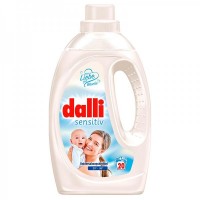 DALLI SENSITIV universalus skystas skalbiklis jautriai odai 1,1 l