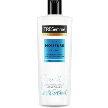 TRESEMME RICH MOISTURE intensyviai drėkinantis plaukų kondicionierius 400 ml