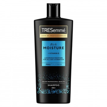 TRESEMME RICH MOISTURE intensyviai drėkinantis plaukų šampūnas 685 ml